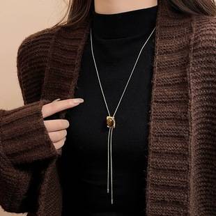 New Maillard Square Tiger Eye Stone Necklace Women's Accessories Niche Long Sweater Chain Light Luxury High-End Autumn and Winter Neck