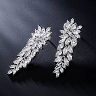 European and American Style Instagram-Worthy Luxurious Zircon-Studded Floral Earrings for Women, Bride, Evening Gown, Wedding Dress, Trendy and Unique Ear Accessories