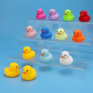Wholesale classic colorful duck baby water play toy, squeaking yellow duck, children's toy, stall decoration, car ornament