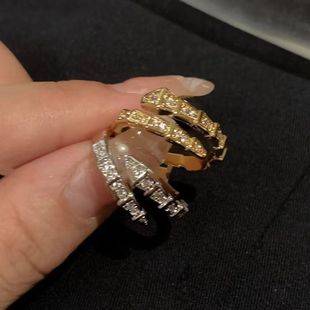 Full Diamond Snake-Shaped Open Ring for Women, Fashionable and Unique, Niche High-End Design, Light Luxury Minimalist Style Jewelry