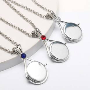 Two-Dimensional Anime H2O Red Sand Mark Girl Mermaid Shell Openable Magnetic Diamond-Encrusted Pendant Necklace