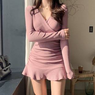 Manufacturer Export European and American Clothing 2025 Autumn and Winter New V Neck Pleated Slim Slimming Look Ruffled Long-Sleeved Dress