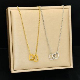 Heart-Shaped Necklace, Accessible Luxury Niche Design Necklace, Women's Clavicle Chain, Women's Titanium Steel Elegant Accessories, Non-Fading Pendant