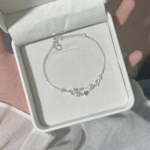 Milk-Colored Frosted Star Bracelet with Niche Design, Double-Layered Fashionable Round Beads, Non-Fading, Gift for Best Friend or Girlfriend for Holidays