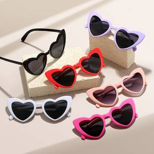 European and American Sun Protection Uv-Blocking Sunglasses Trendy Fashion Heart-Shaped Sunglasses Internet Celebrity Cat-Eye Glasses Heart-Shaped Sunglasses