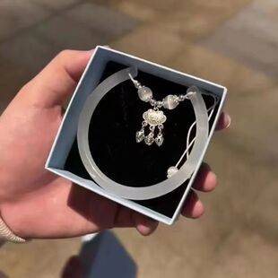Trembling Acrylic Bracelet Ping An Lock Bell Bracelet Women's Niche Design Half Bracelet Light Luxury Bracelet