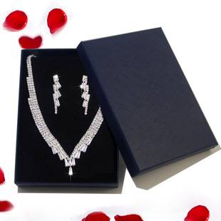 Boxed cross-border European and American bridal jewelry set, necklace, earrings, zircon accessories, starry sky banquet accessories
