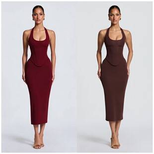 2026 European and American style new slimming long dress with a fitted waist and fishtail hem, solid color, minimalist, and featuring an U-shaped strapless design