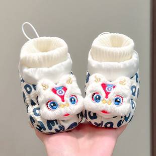 Baby Shoes and Socks for Winter, 0-1 Year Old Newborns, Fleece-Lined and Thickened for Warmth, Cotton Shoes for Infants Aged 6 to 12 Months