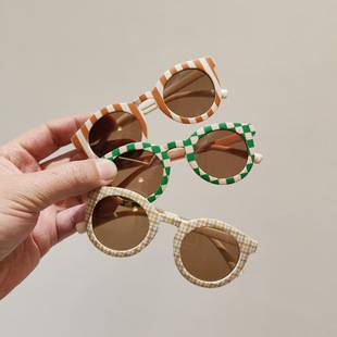 Children's Sunglasses with Uv Protection, New Summer Fashion, Plaid Color-Blocking Trendy Style, Baby Striped Sunglasses, Sun Protection