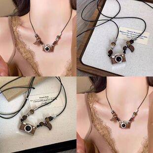 Sweater Chain Versatile Retro Light Luxury Accessory Camera Niche Personality Pearl Necklace Brown Design Women's Long Chain