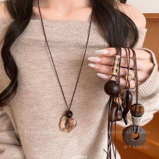 Art Gallery! Retro Brown Irregular Pendant Necklace Women's Maillard Long Sweater Chain High-End Accessories
