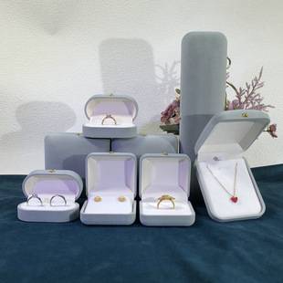 Factory Direct Sales Gold Buckle Flocked Jewelry Box Fashion Pearl Jewelry Box Ring Box Pendant Box Bracelet Box Wholesale