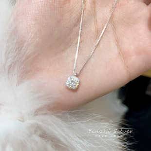 Sparkling Diamond Sugar Cube Titanium Steel Necklace for Women, Light Luxury Niche High-End Style, New Clavicle Chain 2026 New Model Neck Chain Accessory