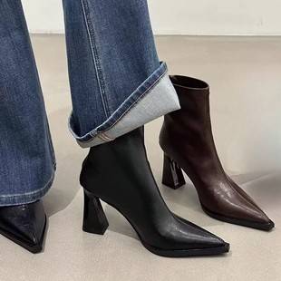High-Heeled Pointed-Toe Short Boots for Women with Chunky Heels, 2025 Autumn and Winter New Korean Style, High-End Slim Boots with a French Flair, Ankle Boots