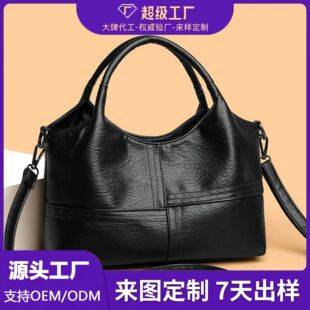 Cross-border foreign trade textured soft leather handbag for women, new lightweight commuter large-capacity shoulder and crossbody bag