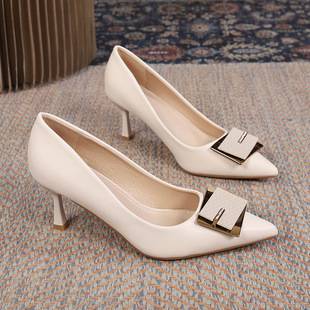 French-Style Niche High-End Women's Shoes 2026 Spring and Autumn New Model with Thin Heels, Pointed Toes, Work Shoes with Square Buckle, Elegant High Heels