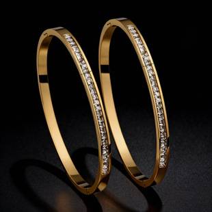 Stainless Steel Bracelets for Girls, Non-Fading Bracelets with Diamond Inlays, Niche Design, Versatile Titanium Steel Bracelets Wholesale