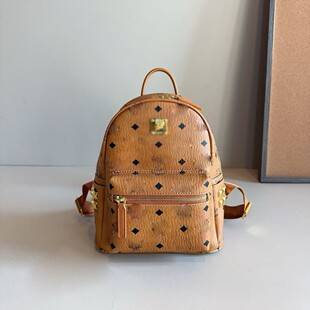 Cross-Border Mc Classic Printed Backpack, Unisex Travel Luxury Rivet Backpack, Fashionable for Commuting and Casual Use, Versatile