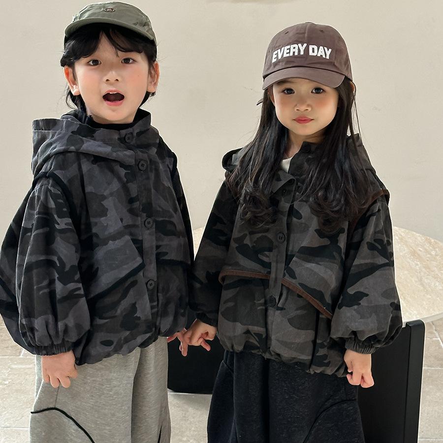 Jiaye Children's Products 2026 New Autumn Camouflage Hooded Jacket for Boys and Girls, Loose Fit Windbreaker for Toddlers