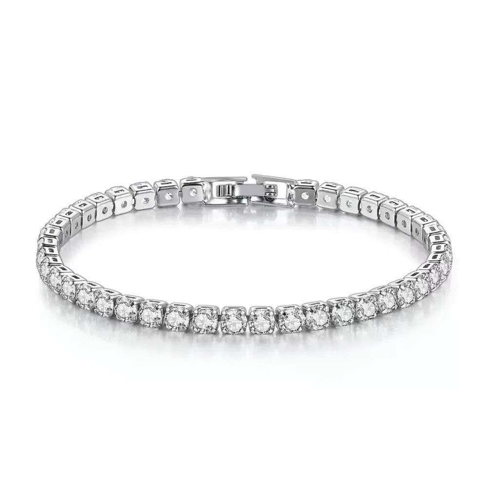 Versatile and Stylish Single-Row Diamond Bracelet for Women, Featuring a High-End Copper Design with a Luxurious Feel, Perfect as a Couple's Gift, Fully Adorned with Diamonds, an Elegant Accessory