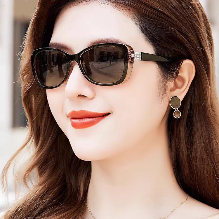 2024 New Style Polarized Sunglasses Women's Fashionable Moisture Anti-UV Sunglasses Large Frame Round Face Personalized Internet Red Glasses
