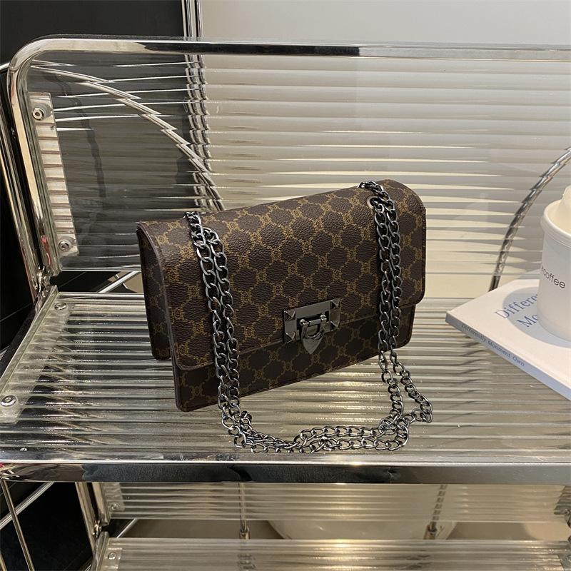 2026 New Trendy Fashion Chain Bag for Women, Cross-Border Vintage Print Crossbody Bag, Niche Texture Underarm Shoulder Bag