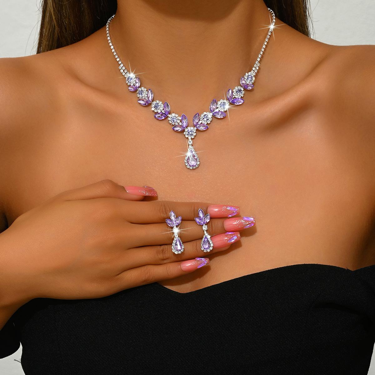 Bridal Jewelry Purple Rhinestone Flower Necklace and Earrings Set Wedding Dress Accessories Korean Style Christmas Dinner Wear