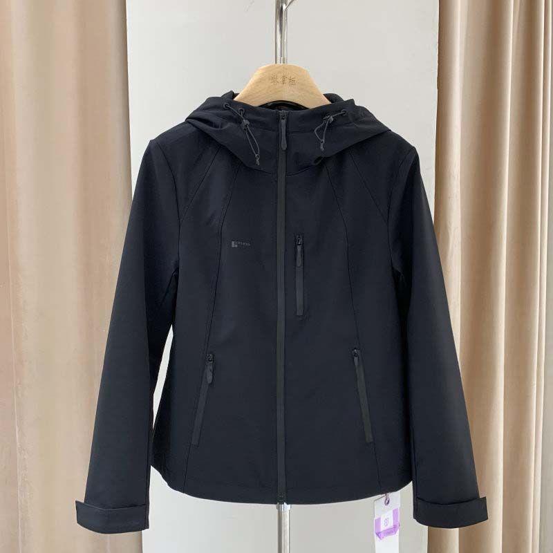 Simple and sporty hooded jacket for women, 2026 autumn collection, loose fit, slimming effect, zip-up design, versatile casual jacket