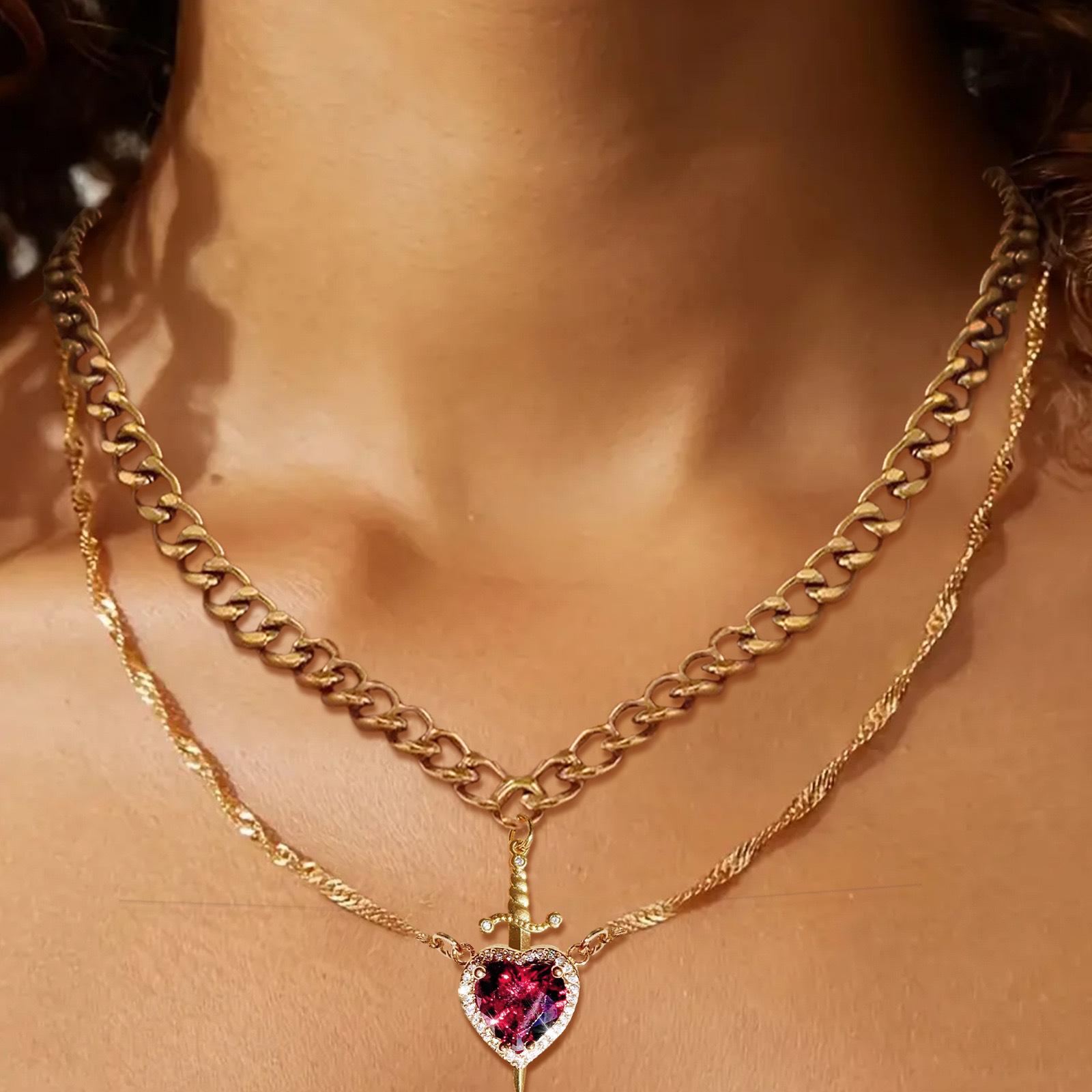 New Creative One-Arrow-Through-Heart Couple Pendant Set Love Dagger Diamond Clavicle Chain Valentine's Day Gift Necklace