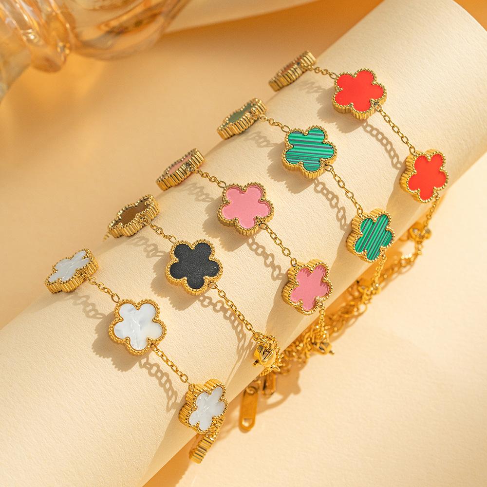 Titanium Steel Lucky Clover Five-Leaf Flower Bracelet for Women, Five-Leaf Clover Light Luxury High-End Feel 18K Waterproof Stainless Steel Jewelry