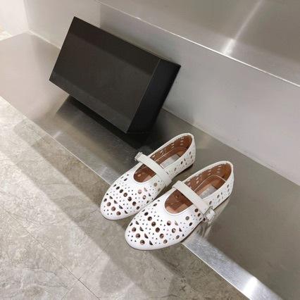 Large Size Hollow-Out Ballet Flats for Women, 2026 Spring/Summer New French-Style Sandals, Round-Toe Mary Jane Shoes
