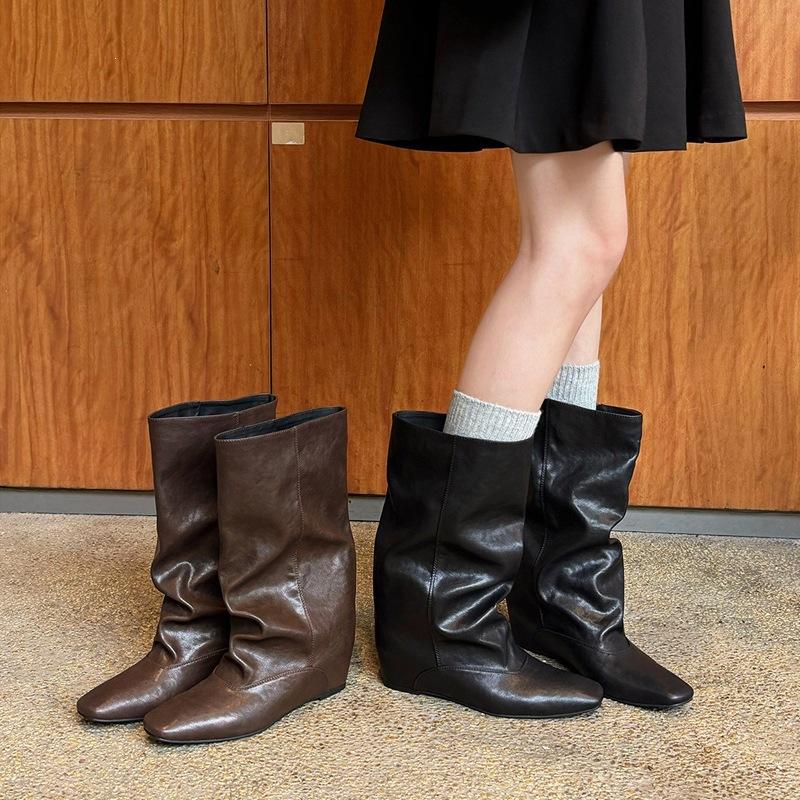 Leather version with 5cm internal height increase ~ Square toe loose slip-on pleated fashion mid-calf boots for women, new for autumn/winter 2026