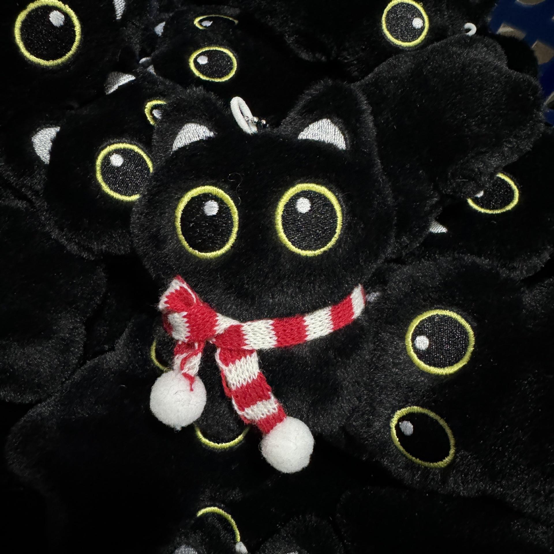 全身黑猫+红白Scarf