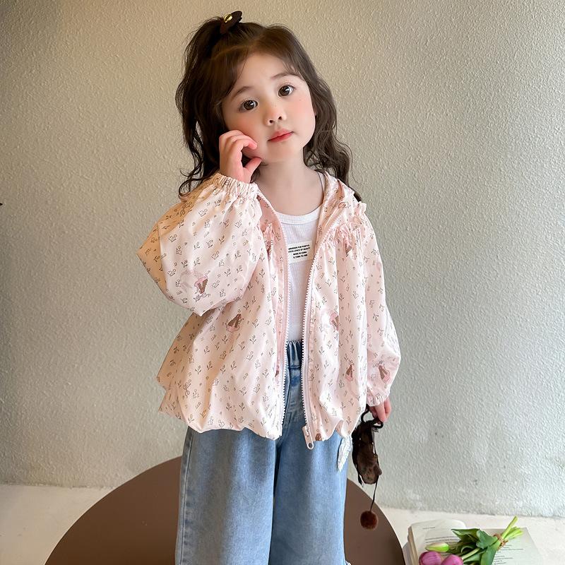 Girls' Coat Spring and Autumn 2025 New Arrival Western Style Spring Clothing Baby Girl Hooded Jacket Top Spring Children's Clothes