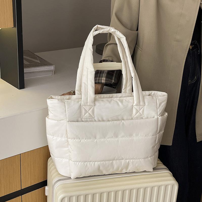 Amazon large-capacity women's handbag, high-end lightweight cotton down tote bag, yoga fitness travel bag