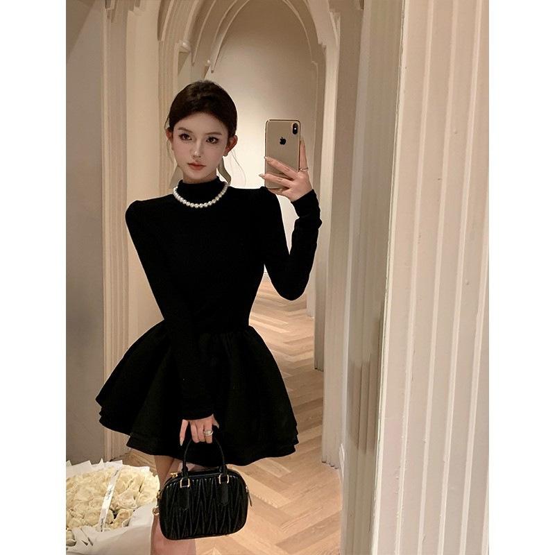 Black Half Turtleneck Knitted Dress for Women in Autumn and Winter, Waist-Cinching A-Line Tutu Skirt, Short Skirt with Bottoming Little Black Skirt