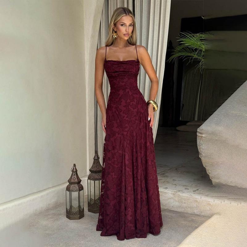 2026 Amazon European and American Women's Fashion New Elegant Evening Dress Lace Sexy Backless Strap Dress
