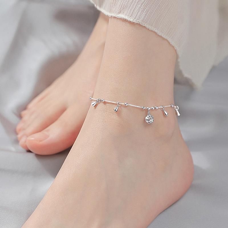 Palace Bell Anklet for Women's Birth Year Ancient Style High-End Bell Anklet Ins Niche Design Accessible Luxury Transfer Anklet