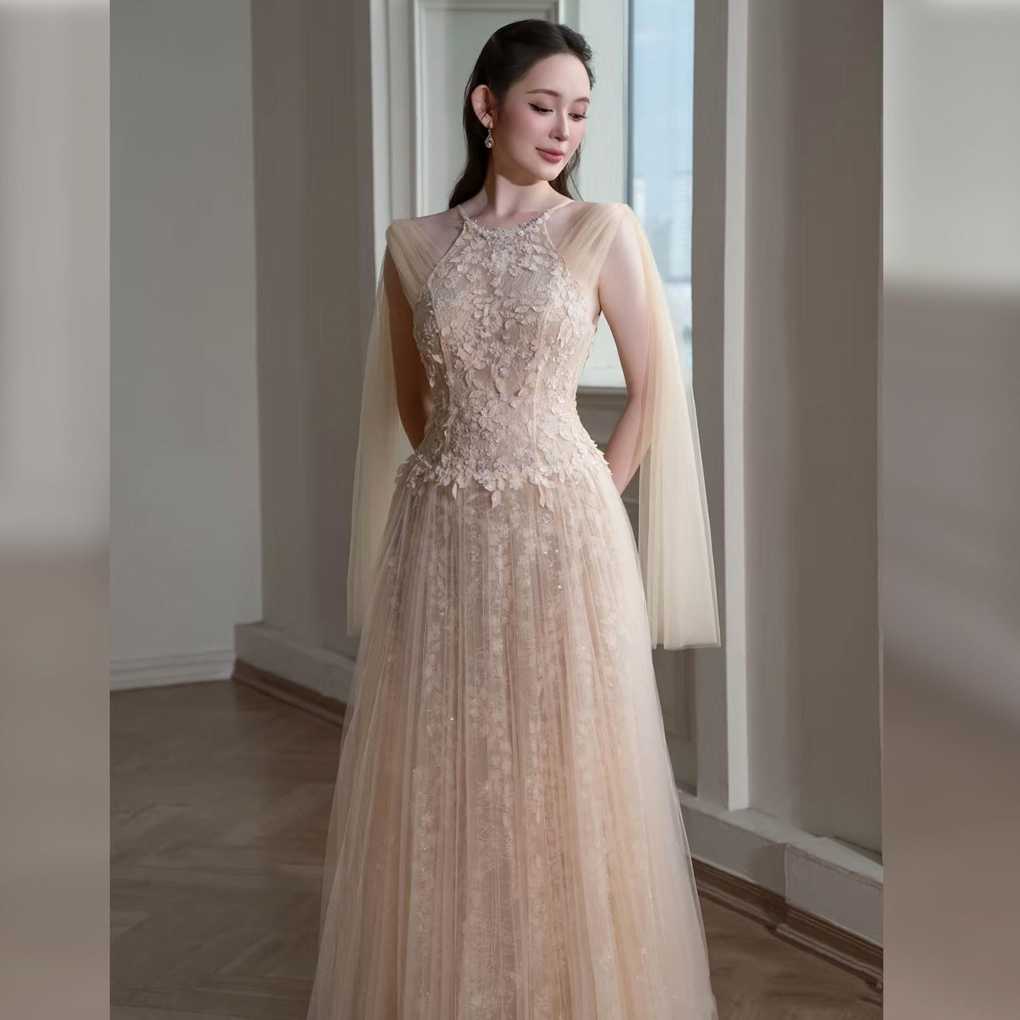 Evening dress 2026 new model for adult birthdays, elegant bridal engagement dress for petite women, halter neck toast dress, niche morning robe