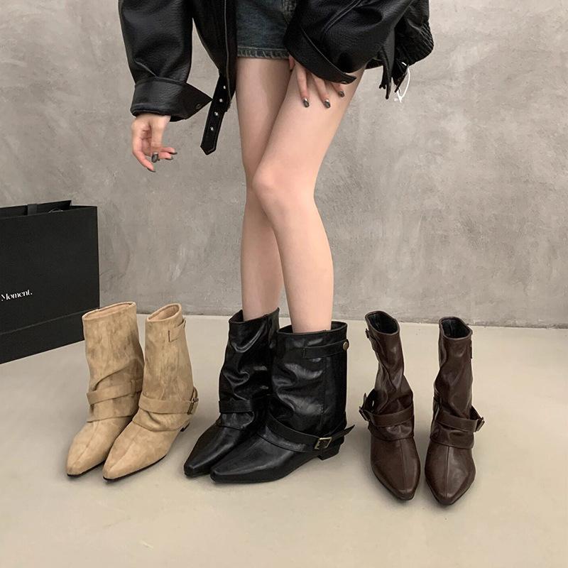 Wasteland-style retro buckle soft leather women's boots 2026 new model pointed toe elegant short boots mid-calf knight boots trendy