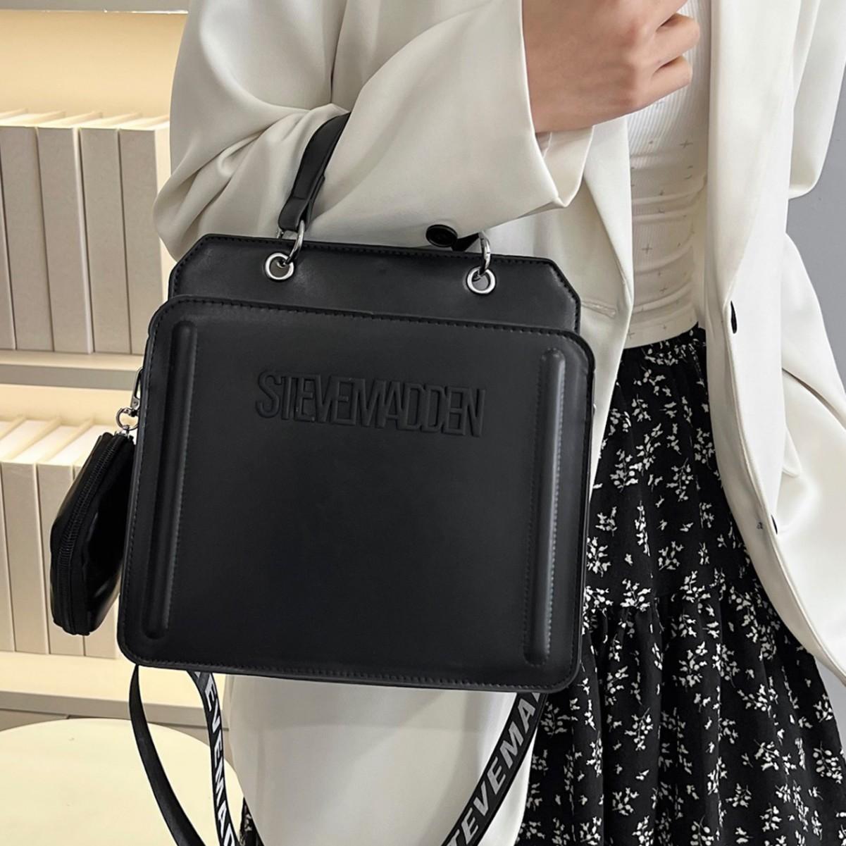 New Fashion Small Square Handbag 2025 Trendy Letter Print Shoulder Bag Simple Commuter Crossbody Bag for Women Wholesale