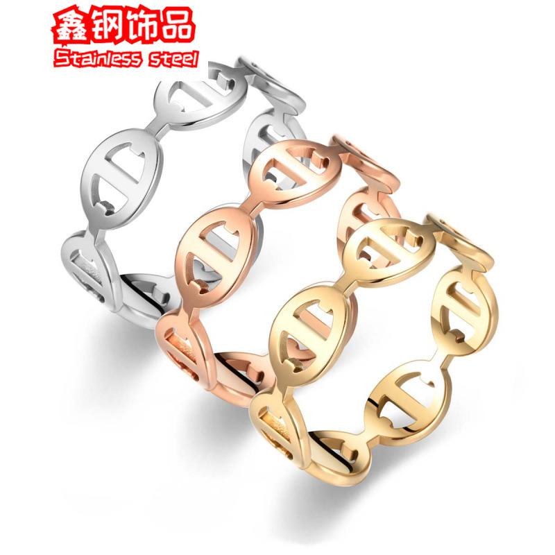 European and American in stock titanium steel pig nose ring women's plain ring does not fade niche light luxury lovers ring ring jewelry
