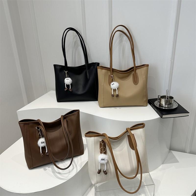 High-end large-capacity shoulder bag, 2026 new Korean version, versatile commuter women's bag, casual and fashionable shoulder tote bag