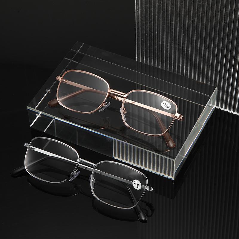 Reading Glasses for Men and Women, Straight Style, Affordable Street Stalls, Durable Metal Reading Glasses, Large Reading Glasses Within 2 Yuan