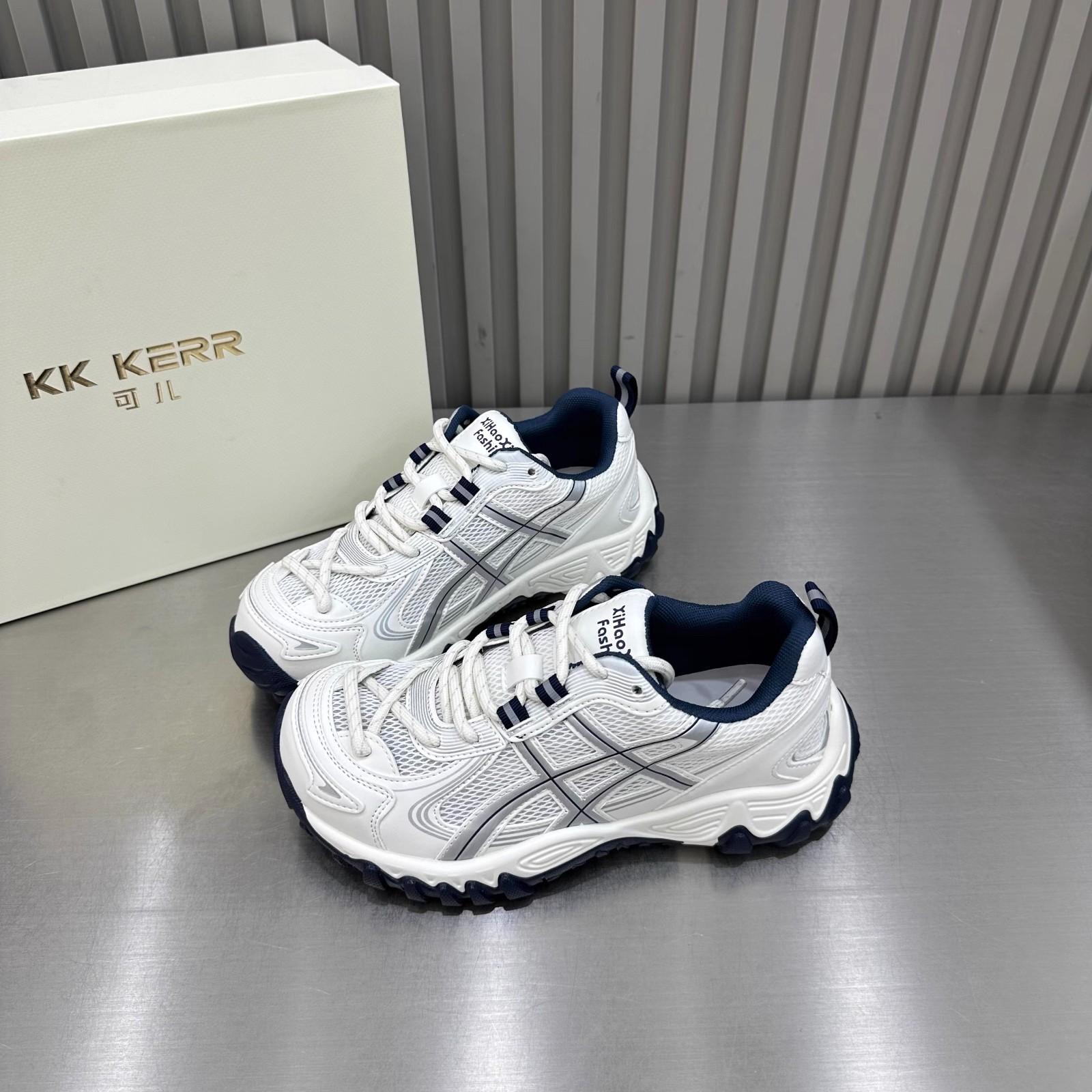 Functional Style Outdoor Sports German Training Dad Shoes for Women 2026 Spring New Versatile Sports Casual Retro Running Shoes
