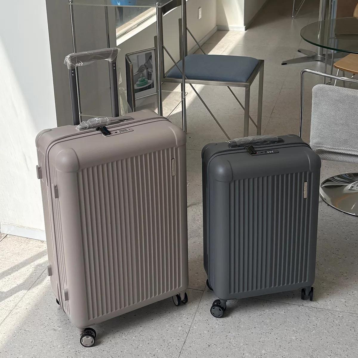 2026 New Model 1.8kg Ultra-Light Suitcase 20inch Carry-On Suitcase Pc Travel Suitcase with Universal Wheels and Combination Lock