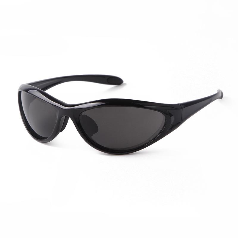 Amazon's Hot-Selling Cross-Border Y2K Futuristic Sunglasses for Men and Women, High-End Millennial Style, Trendy Punk Sunglasses