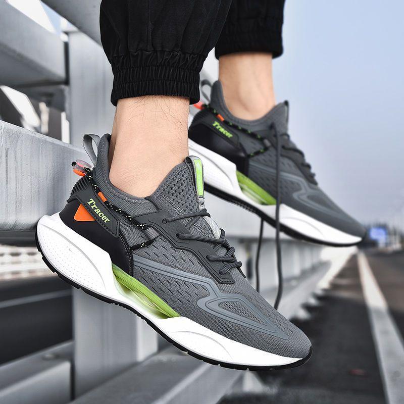 Men's Running Shoes, Fly-Woven Mesh Breathable Lightweight Sports Shoes, New Summer Casual Shoes, Dad Shoes, Anti-Odor and Wear-Resistant