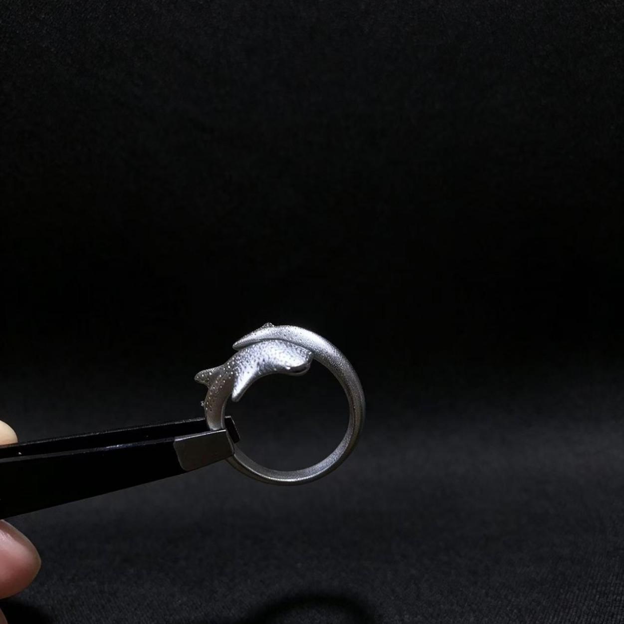 Whale shark ring, niche and unique, hand-sandblasted, double-fin shark, adjustable open ring for men and women